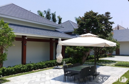 Ngói phẳng kiểu Pháp